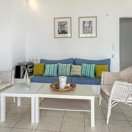 2 Bedroom Lovely Home In קלמאטה מראה חיצוני תמונה