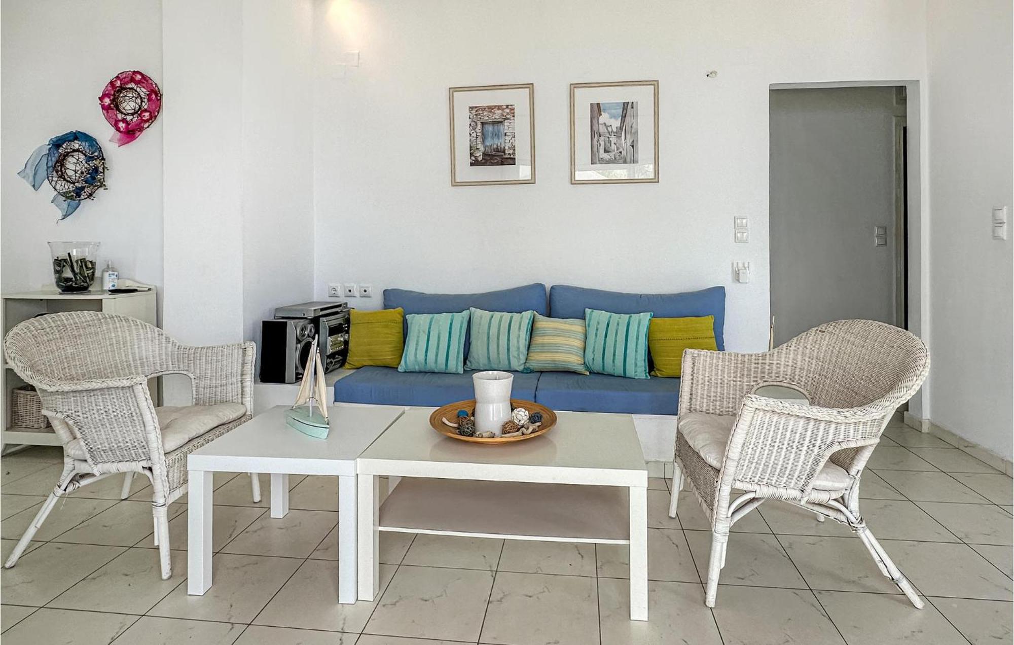 2 Bedroom Lovely Home In קלמאטה מראה חיצוני תמונה