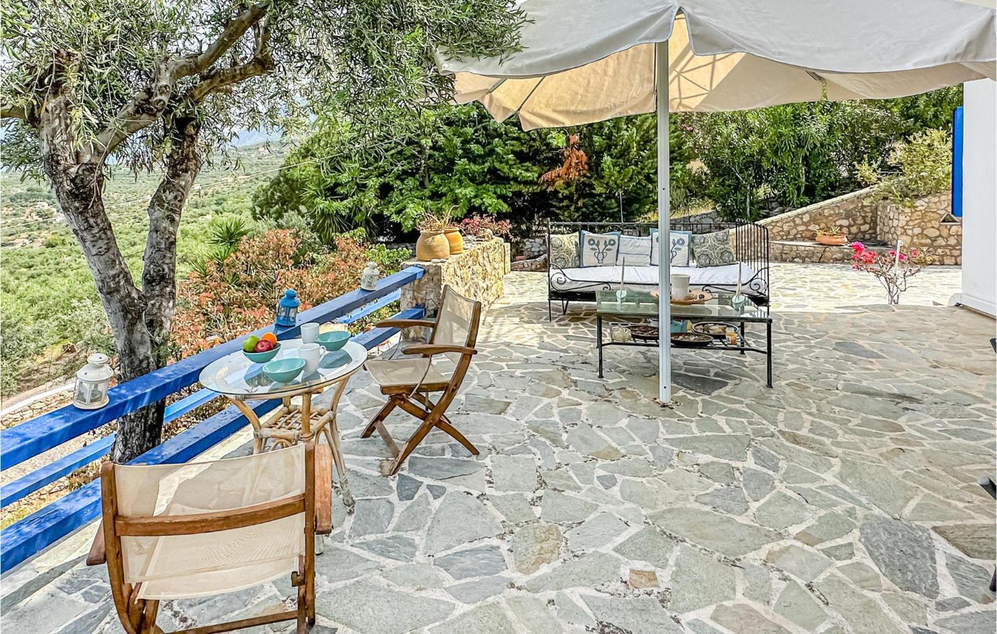 2 Bedroom Lovely Home In קלמאטה מראה חיצוני תמונה